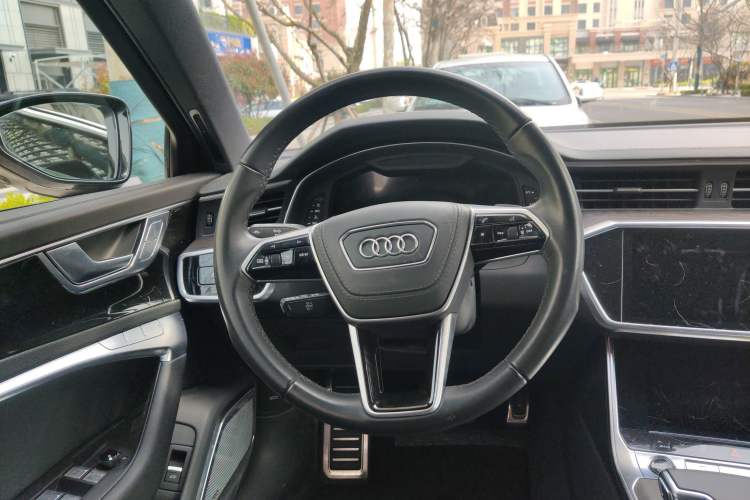 Used Audi A6L 2025 45 TFSI quattro Prestige Dynamic Edition Steering Wheel