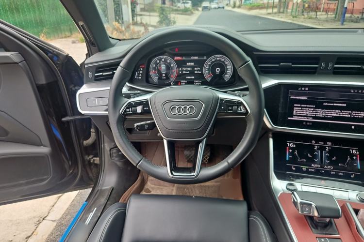 Used Audi A6L 2025 45 TFSI Prestige Dynamic Edition Steering Wheel