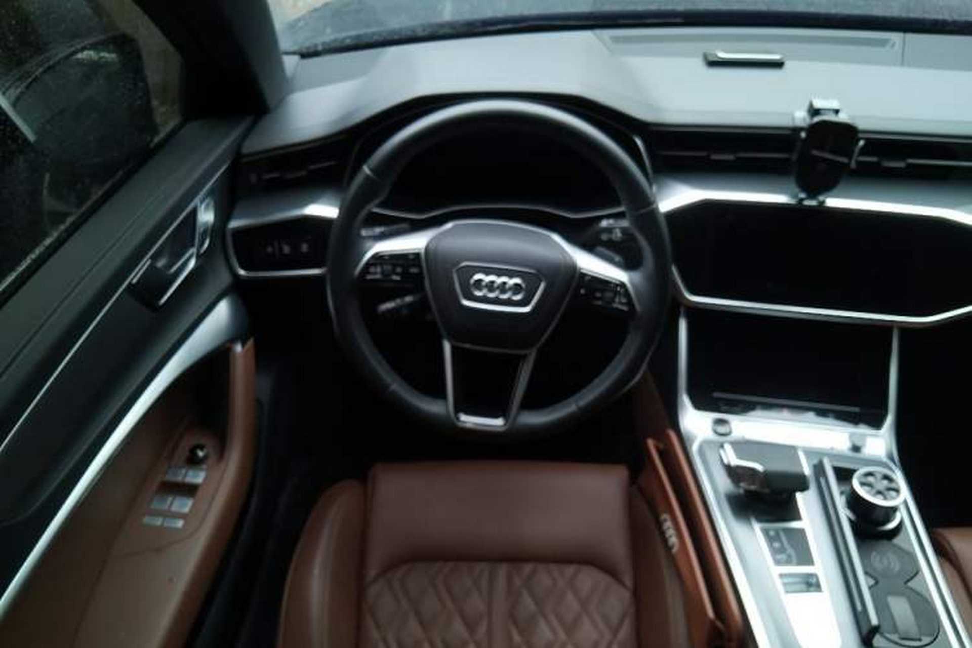 Used Audi A6L 2025 Revised 45 TFSI Prestige Dynamic Edition Steering Wheel