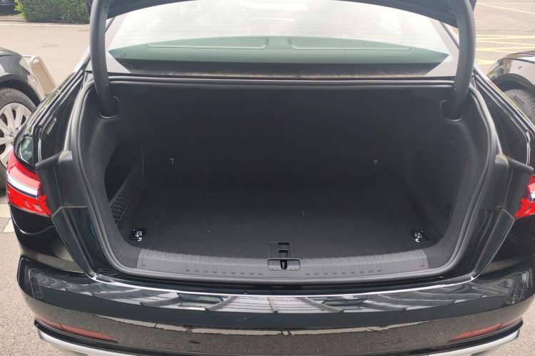 Used Audi A6L 2025 Revised 45 TFSI Prestige Dynamic Edition Trunk