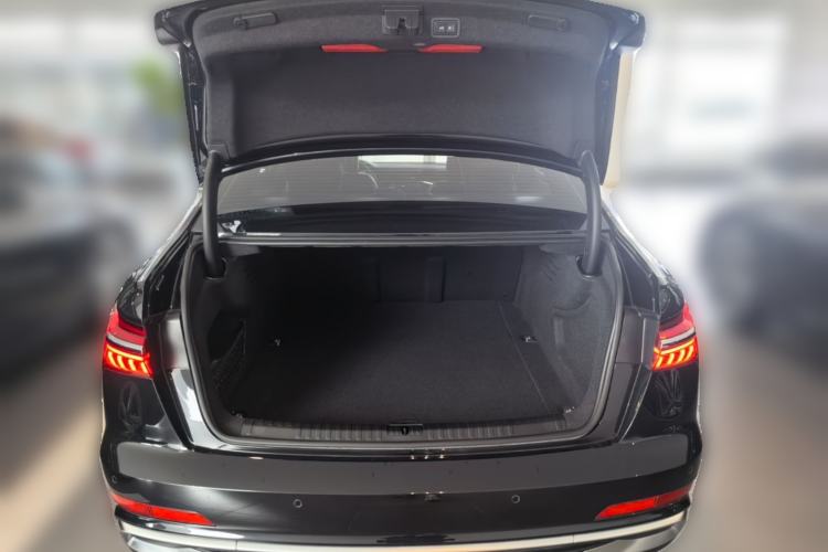 Used Audi A6L 2025 Revised 45 TFSI Prestige Dynamic Edition Trunk
