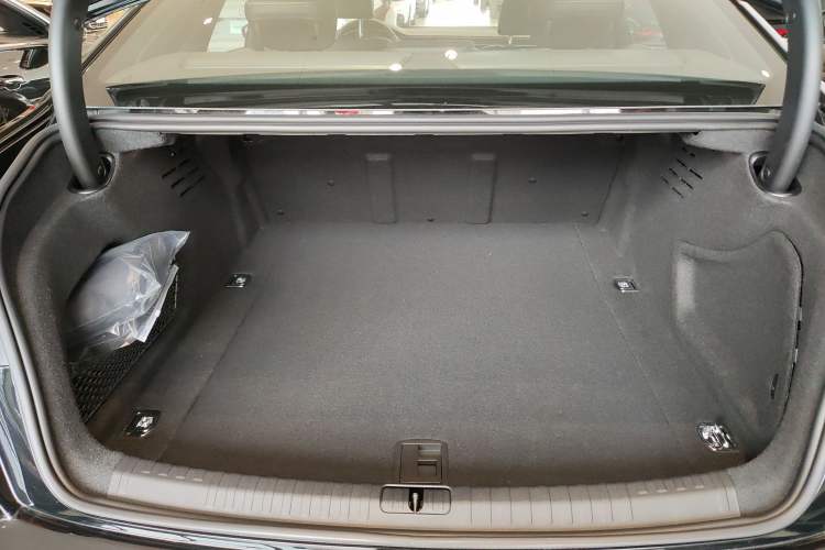 Used Audi A6L 2025 Revised 40 TFSI Luxury Dynamic Edition Trunk