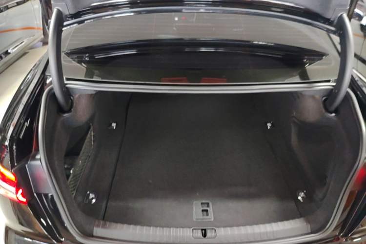 Used Audi A6L 2025 45 TFSI quattro Prestige Dynamic Edition Trunk