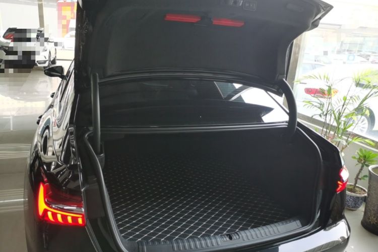 Used Audi A6L 2025 Revised 45 TFSI Prestige Dynamic Edition Trunk