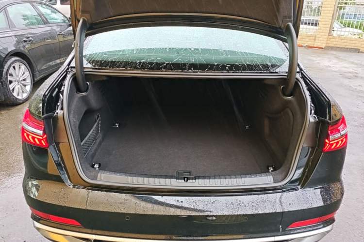 Used Audi A6L 2025 Restyled 45 TFSI quattro Prestige Dynamic Edition Trunk