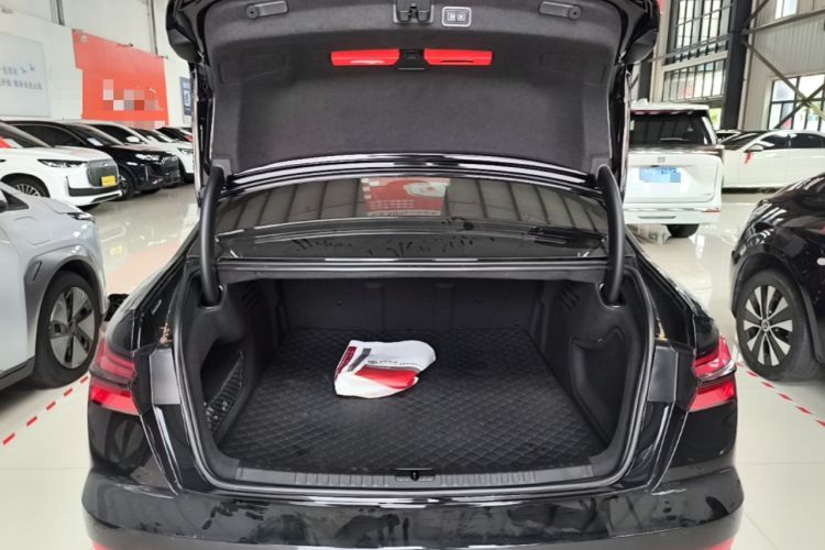 Used Audi A6L 2025 Restyled 45 TFSI quattro Prestige Dynamic Edition Trunk