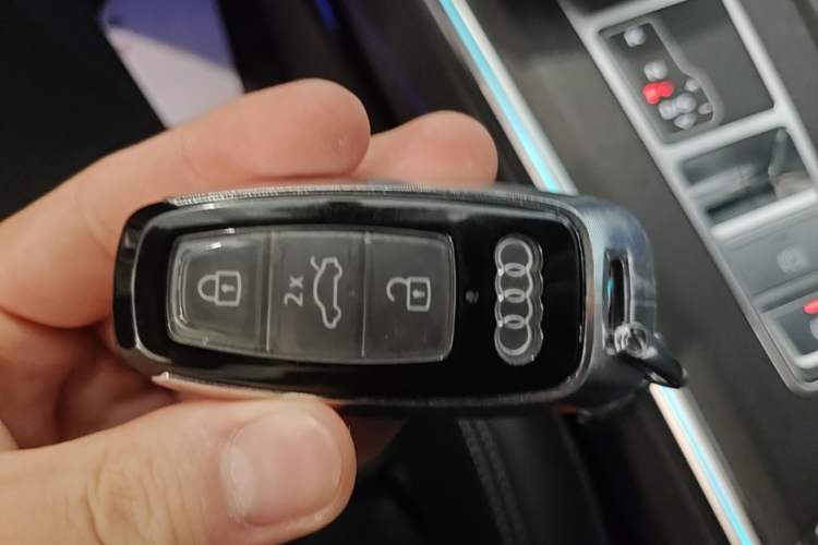Used Audi A6L 2025 45 TFSI quattro Prestige Dynamic Edition Vehicle Key