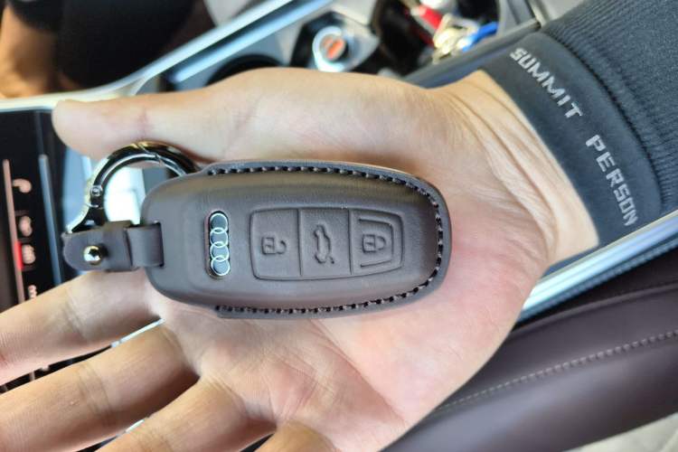 Used Audi A6L 2025 Updated 55 TFSI quattro Prestige Dynamic Edition Vehicle Key