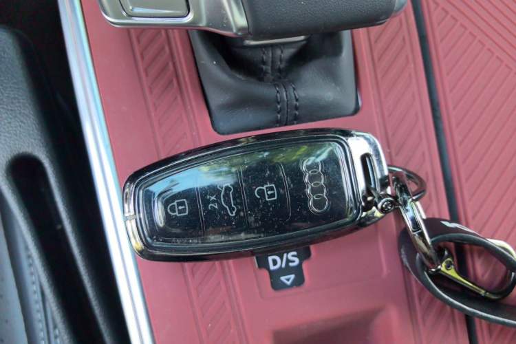 Used Audi A6L 2025 Restyled 45 TFSI quattro Prestige Dynamic Edition Vehicle Key