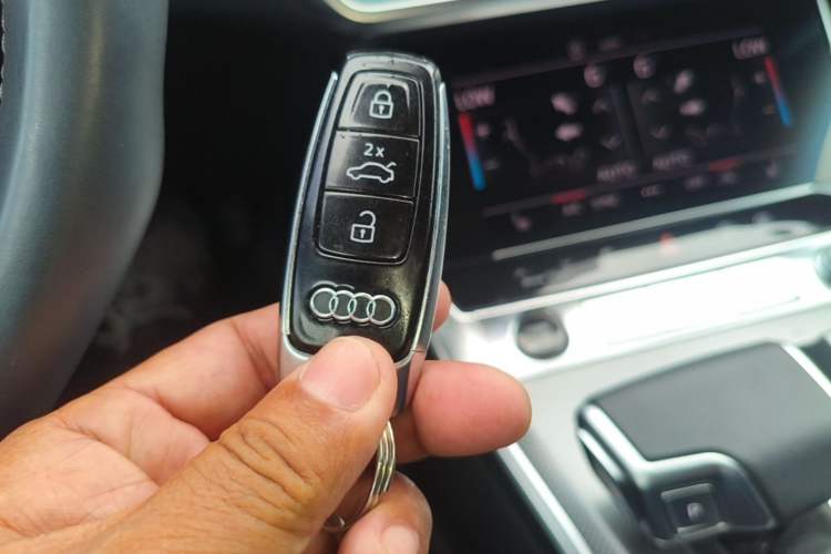 Used Audi A6L 2025 Revised 45 TFSI Prestige Dynamic Edition Vehicle Key