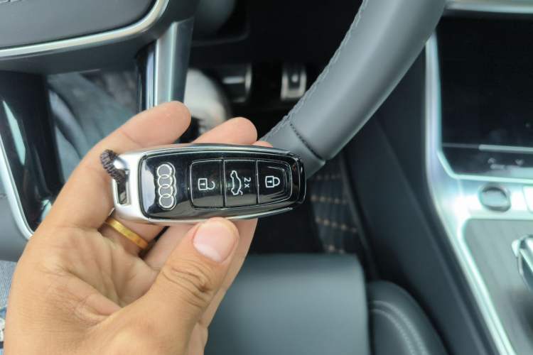 Used Audi A6L 2025 Restyled 45 TFSI quattro Prestige Dynamic Edition Vehicle Key