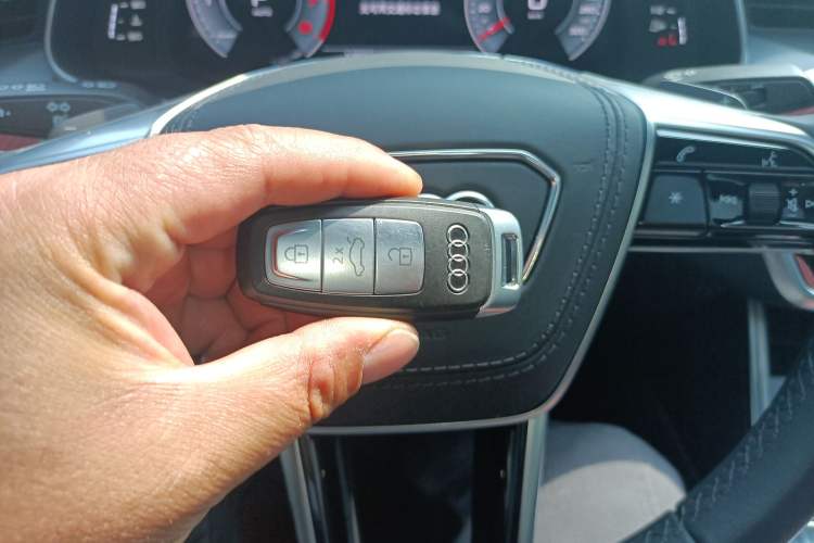 Used Audi A6L 2025 45 TFSI Prestige Dynamic Edition Vehicle Key
