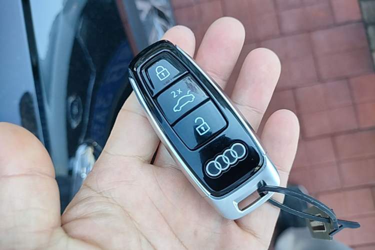 Used Audi A6L 2025 Revised 45 TFSI Prestige Dynamic Edition Vehicle Key