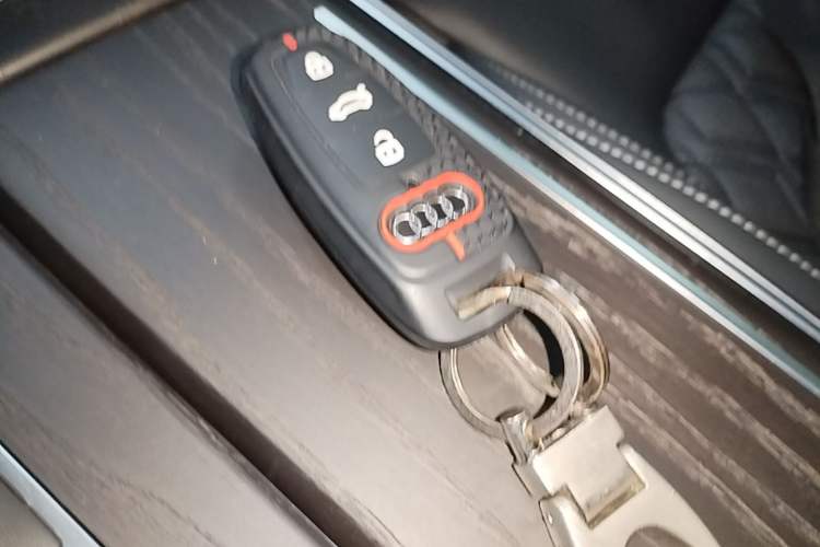 Used Audi A6L 2025 Restyled 45 TFSI quattro Prestige Dynamic Edition Vehicle Key