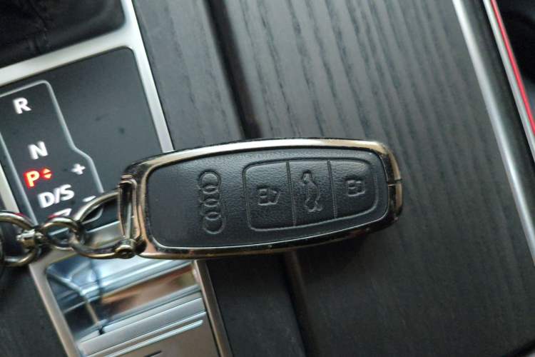 Used Audi A6L 2025 45 TFSI quattro Prestige Dynamic Edition Vehicle Key