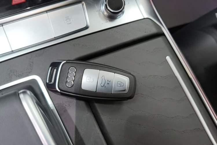 Used Audi A6L 2025 45 TFSI quattro Prestige Dynamic Edition Vehicle Key