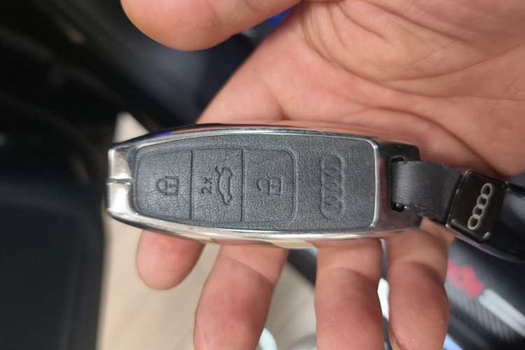 Used Audi A6L 2025 45 TFSI Prestige Dynamic Edition Vehicle Key