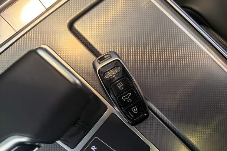 Used Audi A6L 2025 Revised 45 TFSI Prestige Dynamic Edition Vehicle Key