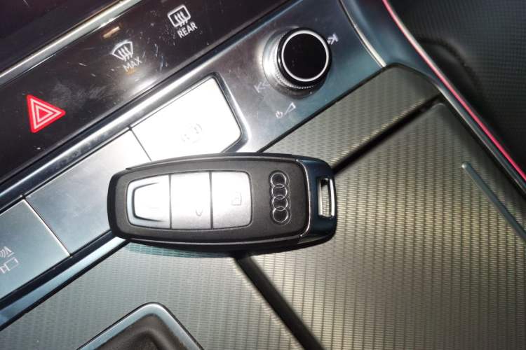 Used Audi A6L 2025 45 TFSI Prestige Dynamic Edition Vehicle Key