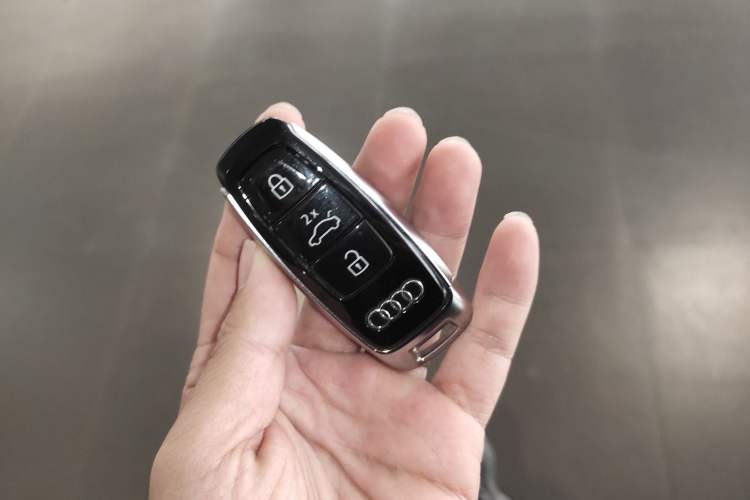 Used Audi A6L 2025 45 TFSI Prestige Dynamic Edition Vehicle Key