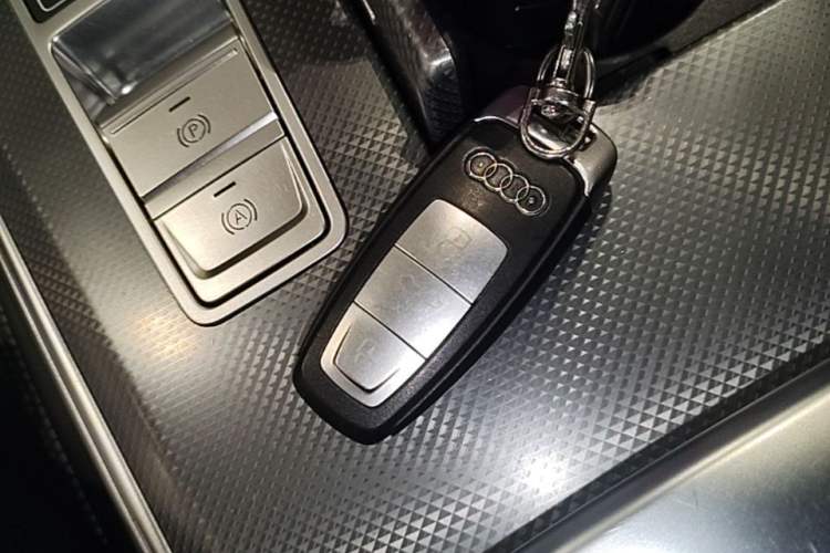 Used Audi A6L 2025 Revised 45 TFSI Prestige Dynamic Edition Vehicle Key