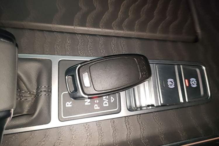 Used Audi A6L 2025 Restyled 45 TFSI quattro Prestige Dynamic Edition Vehicle Key