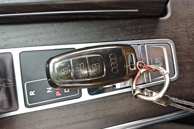 Used Audi A6L 2025 45 TFSI quattro Prestige Dynamic Edition Vehicle Key
