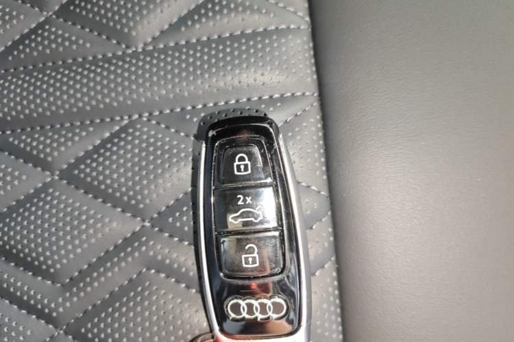 Used Audi A6L 2025 45 TFSI Prestige Dynamic Edition Vehicle Key