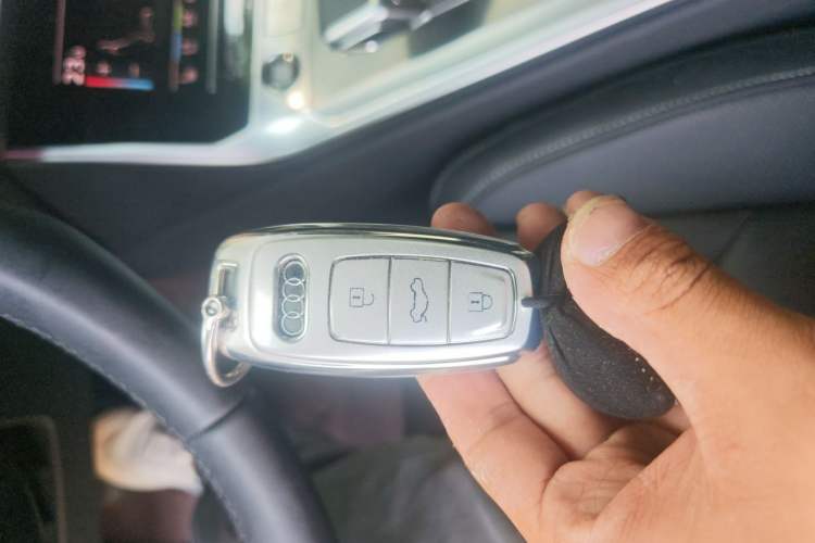 Used Audi A6L 2025 45 TFSI Prestige Dynamic Edition Vehicle Key