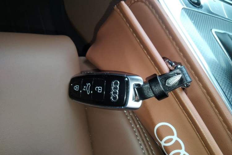 Used Audi A6L 2025 Revised 45 TFSI Prestige Dynamic Edition Vehicle Key