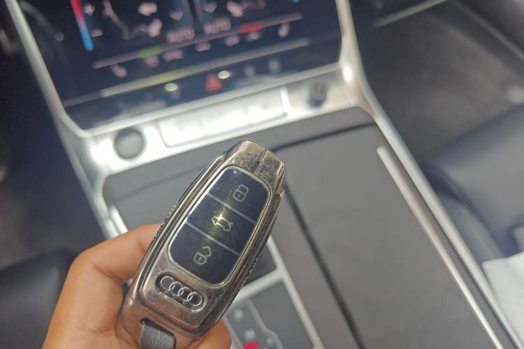 Used Audi A6L 2025 45 TFSI quattro Prestige Dynamic Edition Vehicle Key