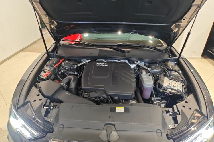 Used Audi A6L 2025 45 TFSI Prestige Dynamic Edition Engine Bay