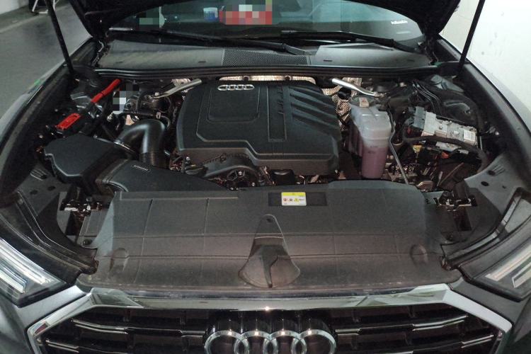 Used Audi A6L 2025 45 TFSI Prestige Dynamic Edition Engine Bay