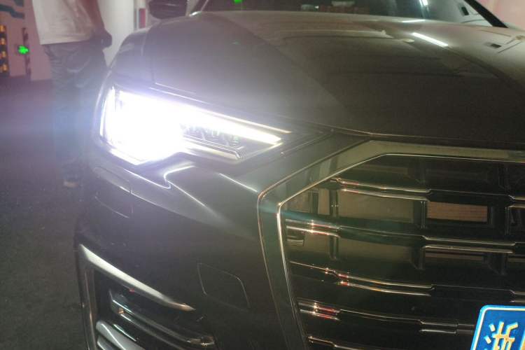 Used Audi A6L 2025 45 TFSI Prestige Dynamic Edition Right Front Headlight