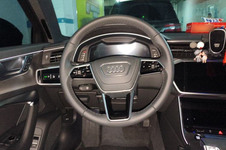 Used Audi A6L 2025 45 TFSI Prestige Dynamic Edition Steering Wheel