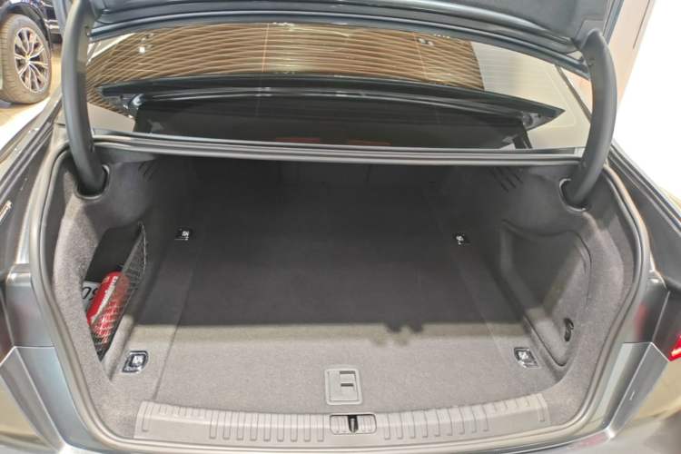 Used Audi A6L 2025 45 TFSI Prestige Dynamic Edition Trunk