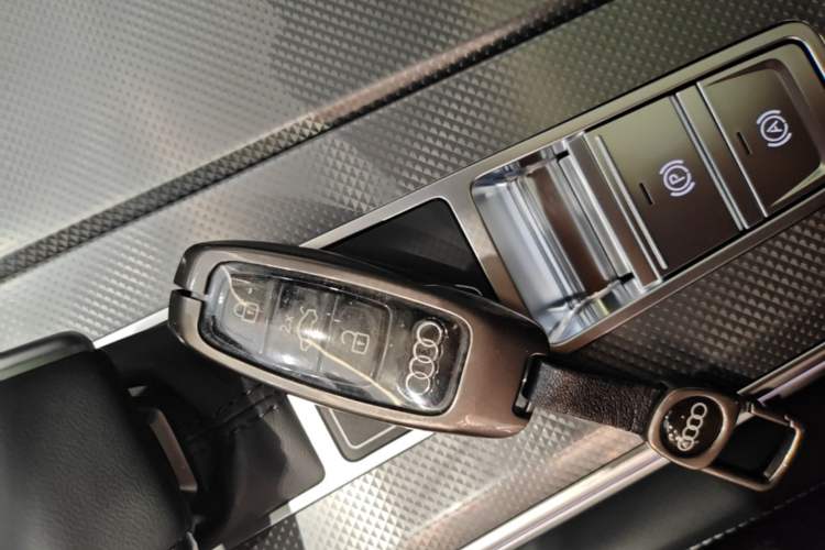 Used Audi A6L 2025 45 TFSI Prestige Dynamic Edition Vehicle Key
