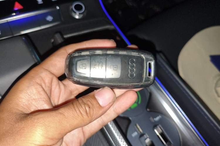 Used Audi A6L 2025 45 TFSI Prestige Dynamic Edition Vehicle Key