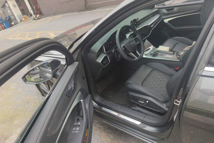 Used Audi A6L 2025 45 TFSI Prestige Dynamic Edition Driver Seat