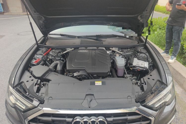 Used Audi A6L 2025 45 TFSI Prestige Dynamic Edition Engine Bay
