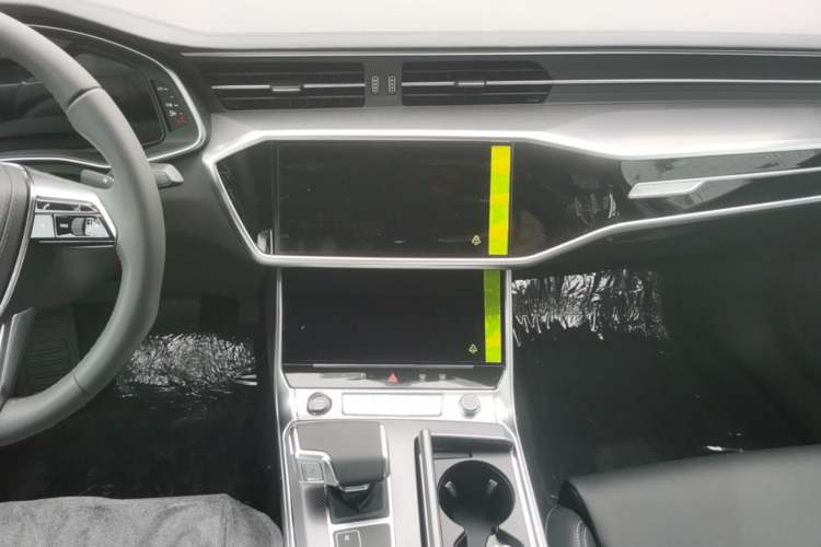Used Audi A6L 2026 45 TFSI Prestige Dynamic Edition Audio And AC Panel
