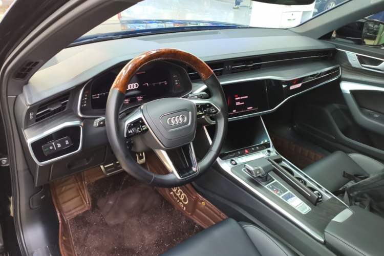 Used Audi A6L 2026 45 TFSI quattro Prestige Dynamic Edition Center Console