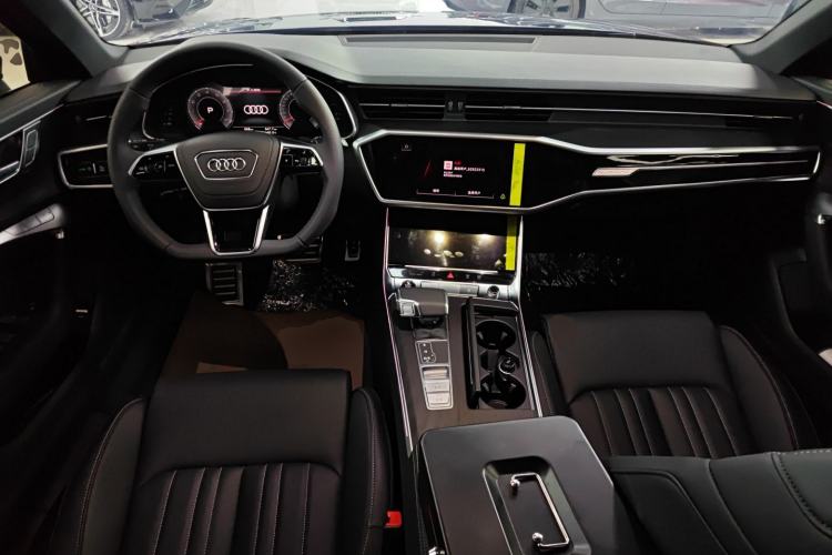 Used Audi A6L 2026 55 TFSI quattro Prestige Dynamic Edition Center Console