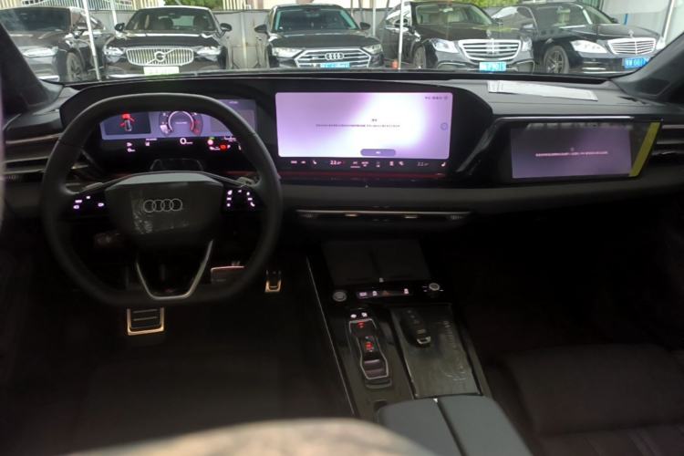 Used Audi A6L 2026 Model 2.0T Premium Elegant Edition Center Console