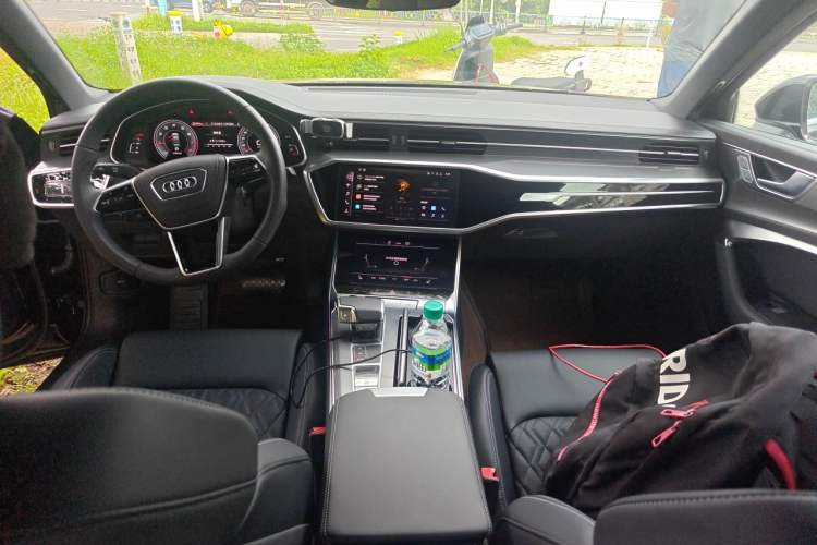 Used Audi A6L 2026 45 TFSI Prestige Dynamic Edition Center Console