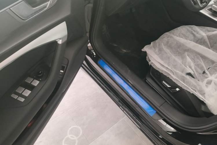 Used Audi A6L 2026 45 TFSI Prestige Dynamic Edition Driver Seat