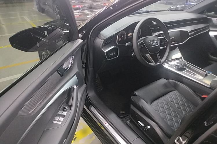 Used Audi A6L 2026 45 TFSI Prestige Dynamic Edition Driver Seat