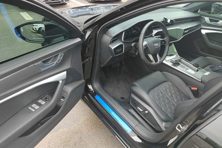 Used Audi A6L 2026 45 TFSI Prestige Dynamic Edition Driver Seat