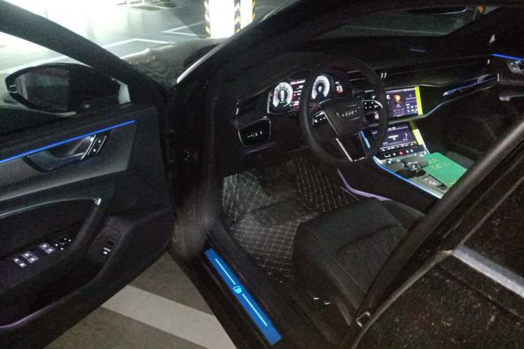 Used Audi A6L 2026 45 TFSI Prestige Dynamic Edition Driver Seat