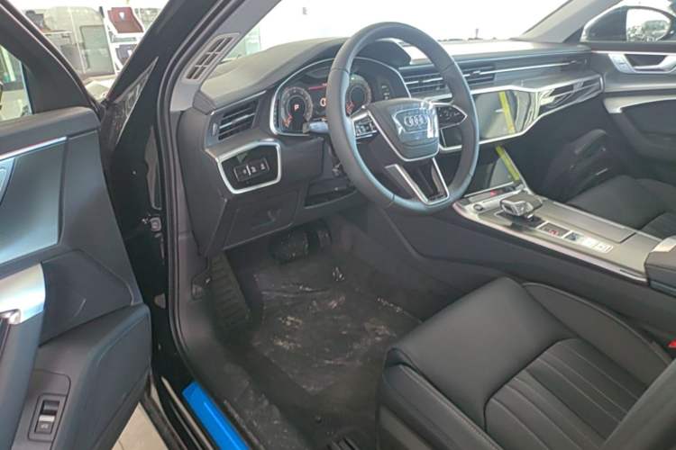 Used Audi A6L 2026 45 TFSI Prestige Dynamic Edition Driver Seat